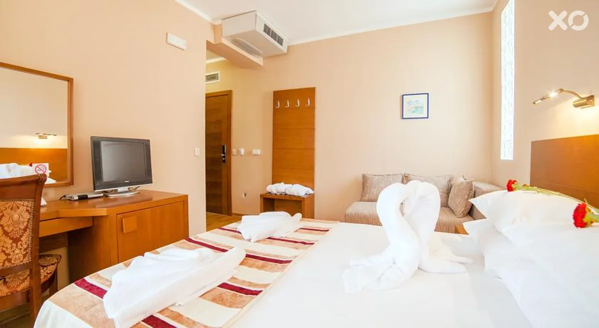 Petrovac Hotel