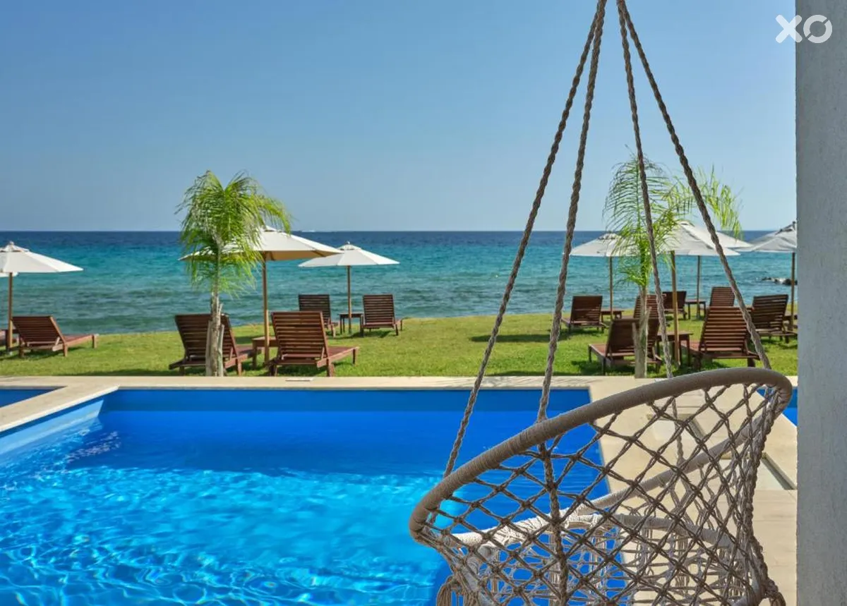 Cavo Orient Beach Hotel
