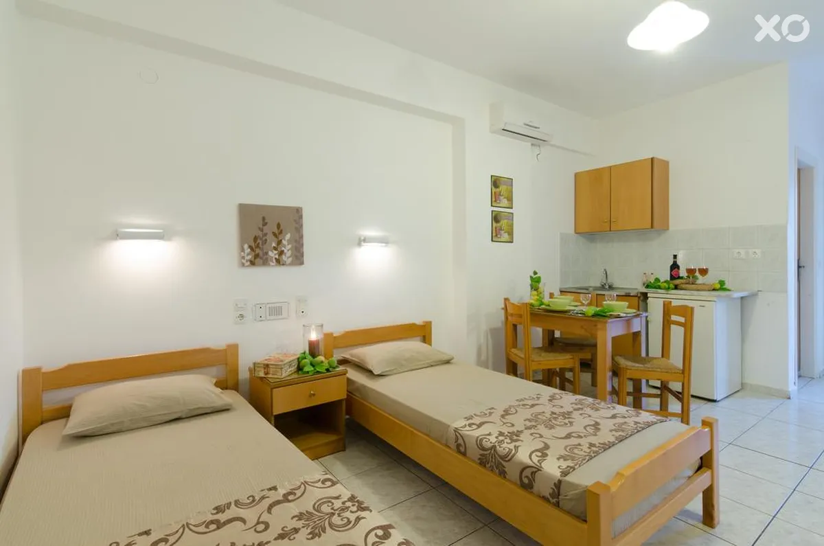 Aglaia Apartments