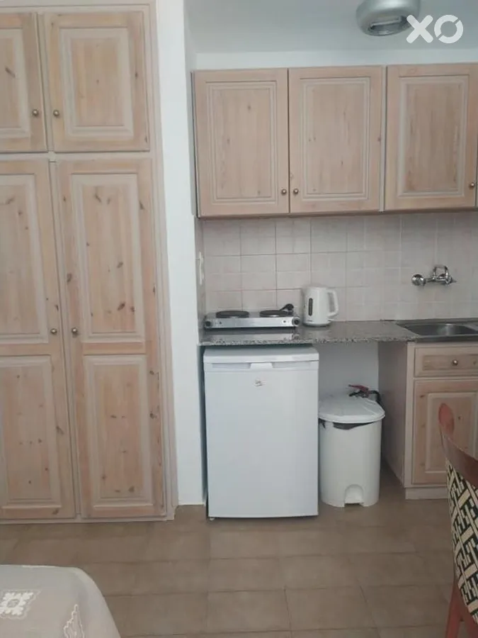 Nicolas Apartments
