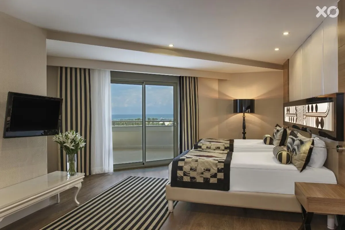 Delphin Imperial Lara
