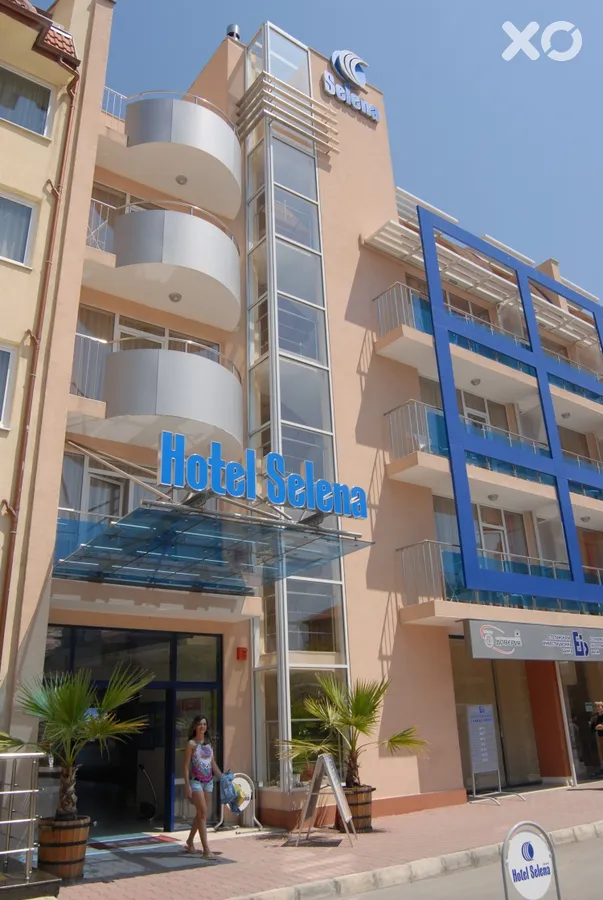 Selena Hotel