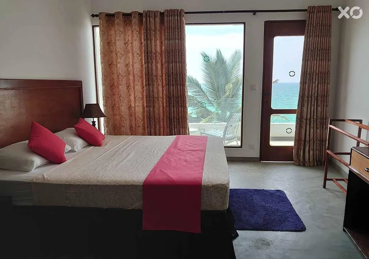 Sea Breeze Hotel