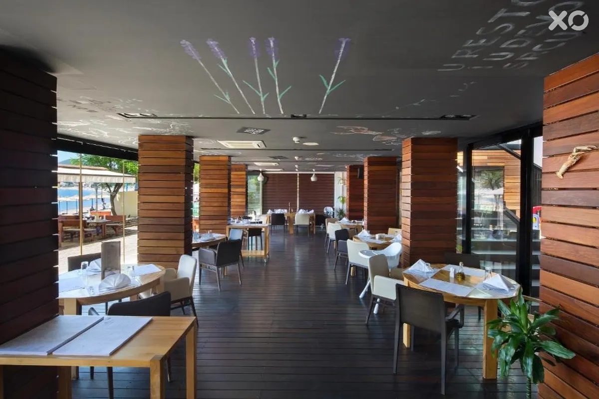 Aleksandar Hotel