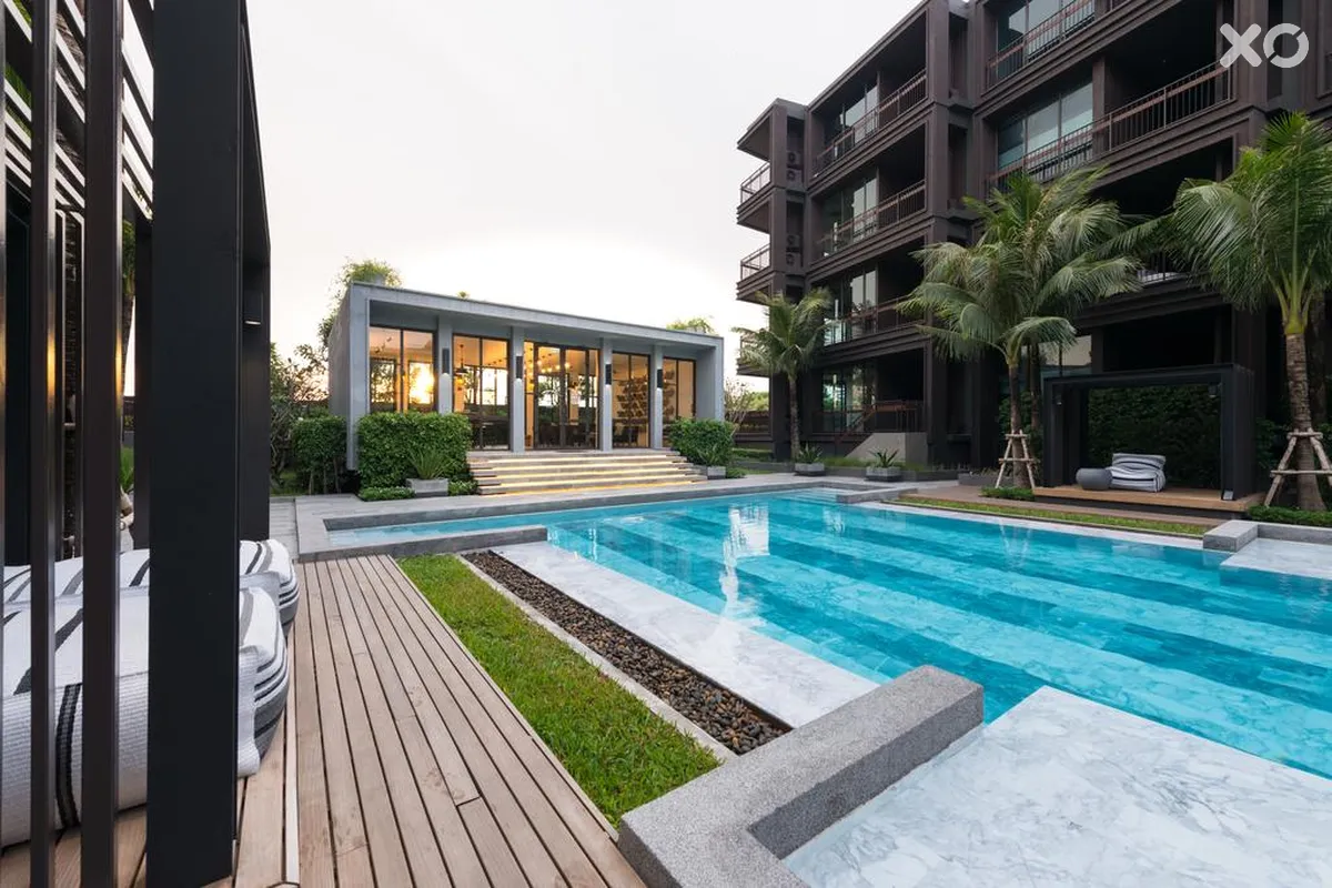 Saturdays Residence