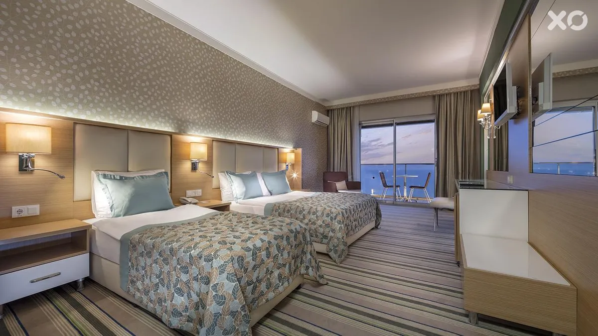 Royal Garden Beach Hotel