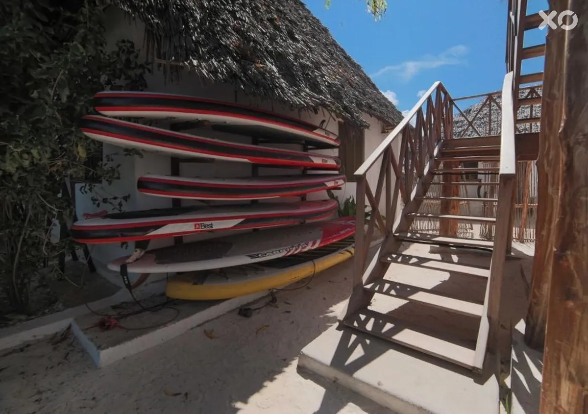 Red Monkey Beach Lodge