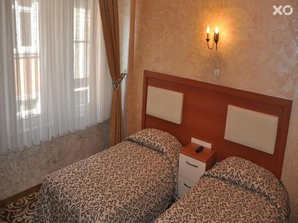 Kaya Madrid Hotel