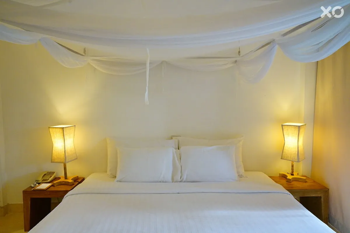 Aana Resort & Spa