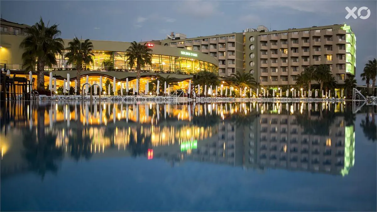 Vonresort Golden Coast Hotel
