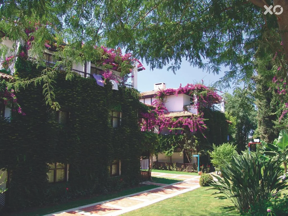 Club Titan Hotel