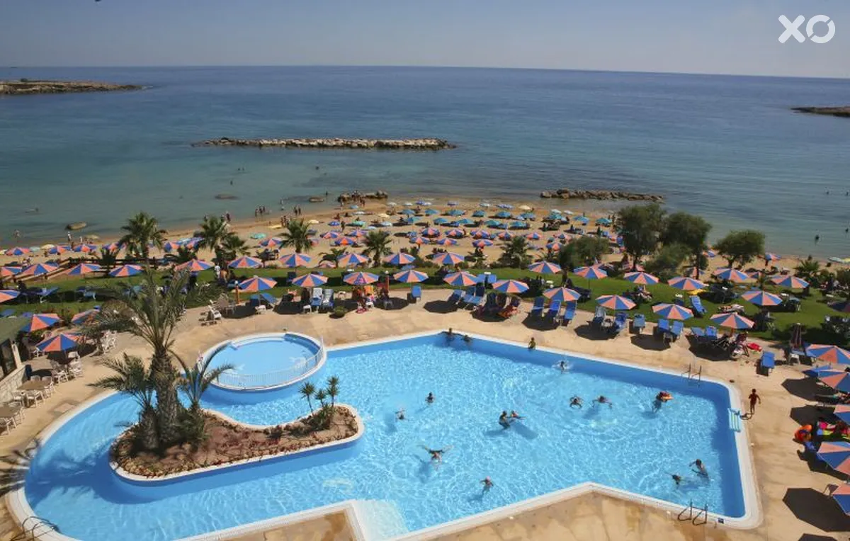 Corallia Beach Hotel Apts