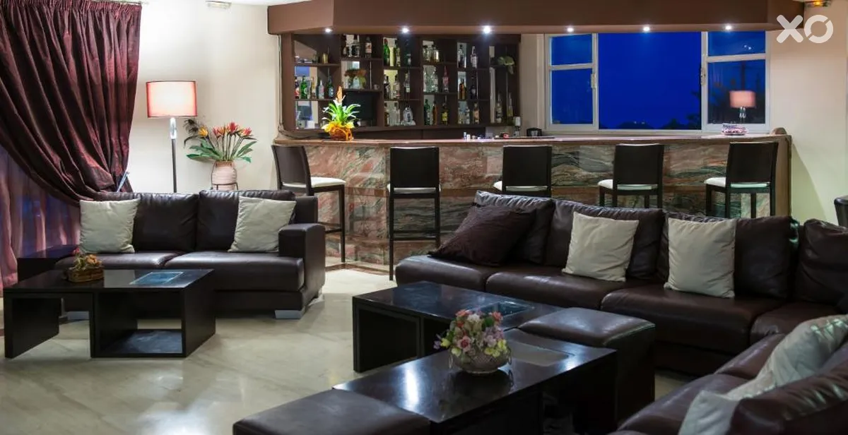California Beach Hotel