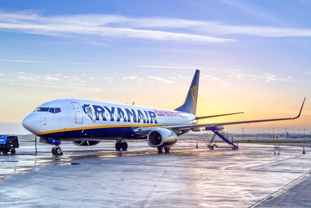 Ryanair снова выходит на украинский рынок. Билеты от 10 евро!