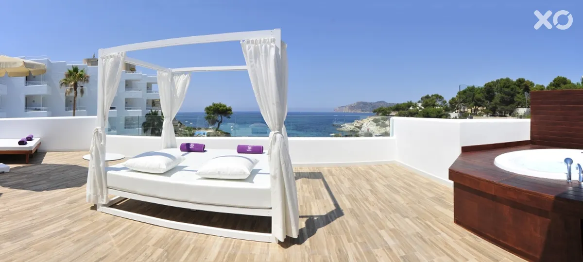 Fergus Style Cala Blanca Suites Hotel