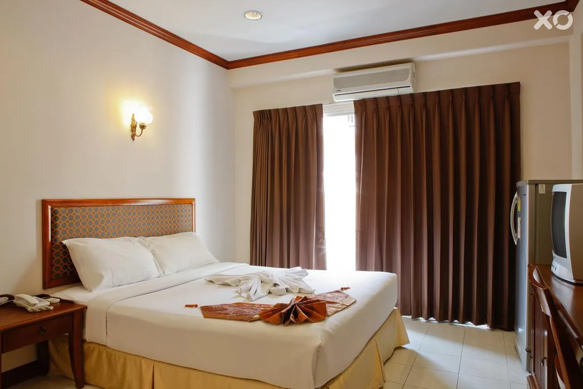 Inn House Hotel