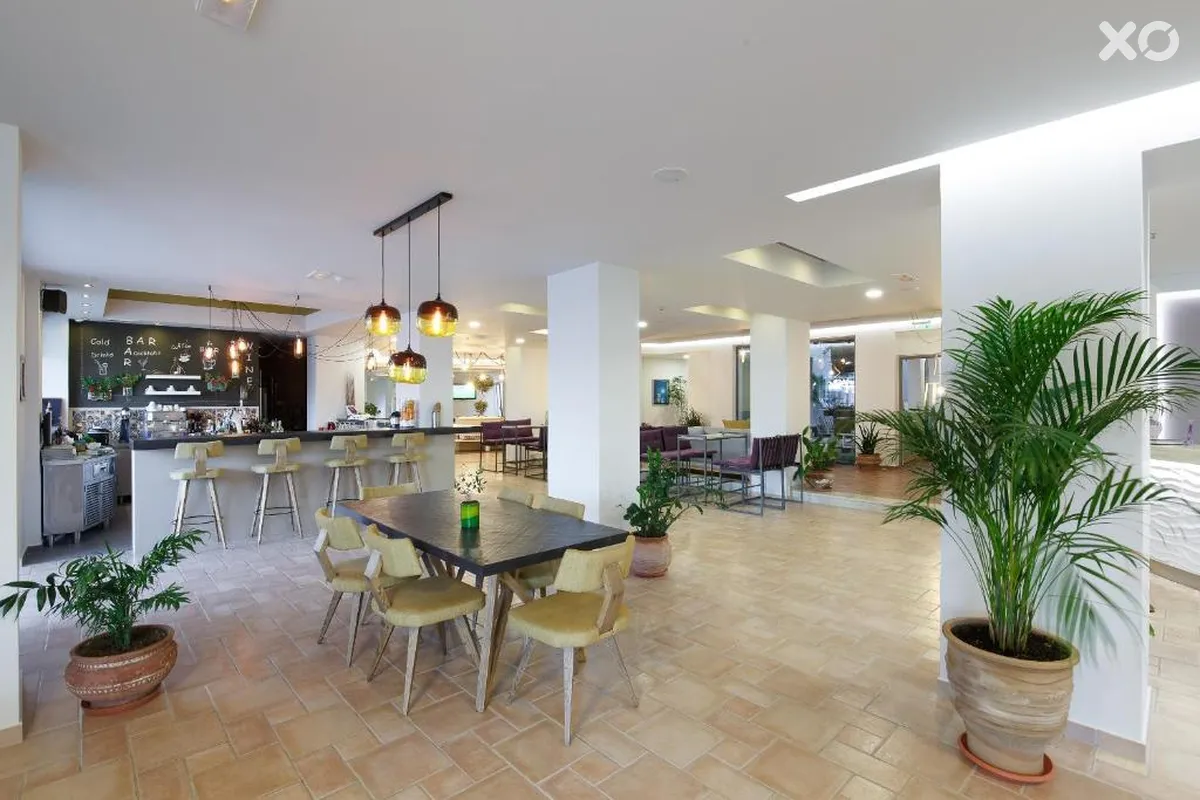 Alianthos Garden