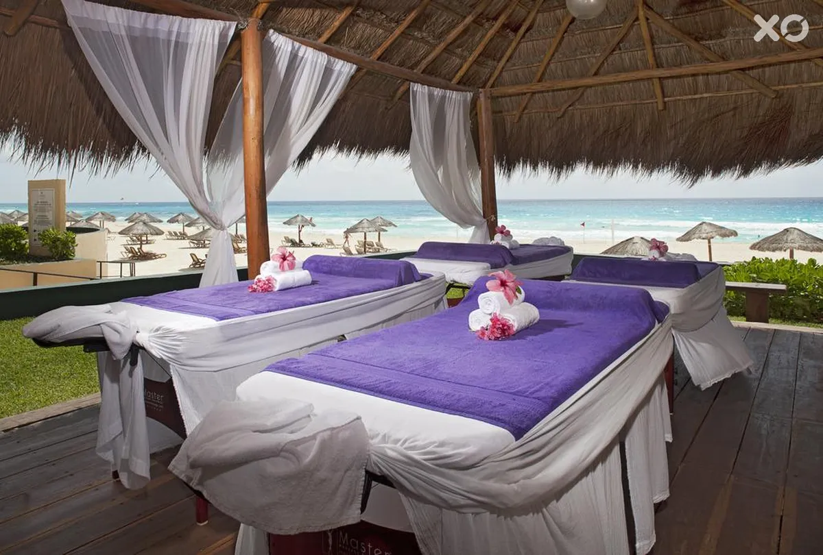 Emporio Cancun