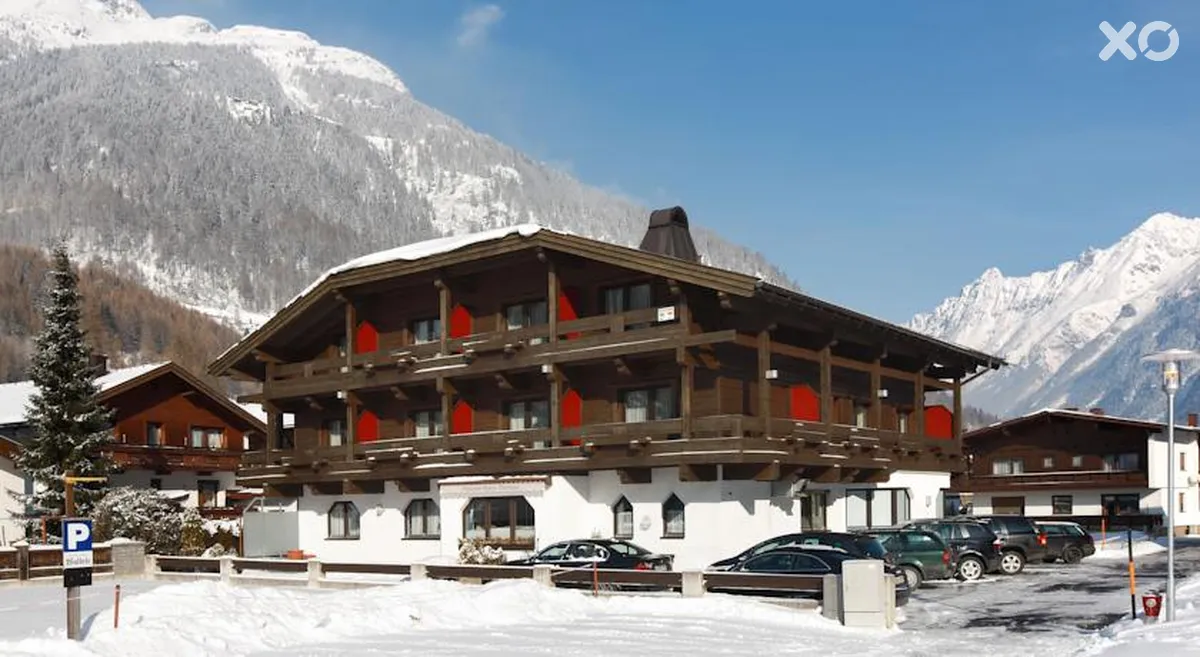 Maria Theresia Garni Hotel