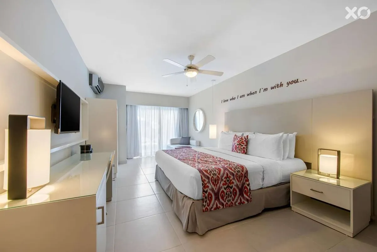 Emotions By Hodelpa Hotel