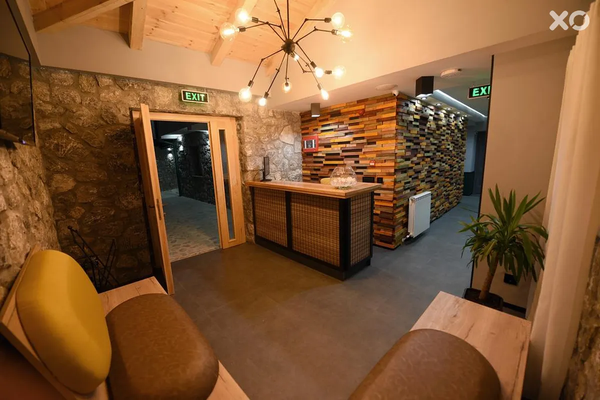 Dream House Hotel