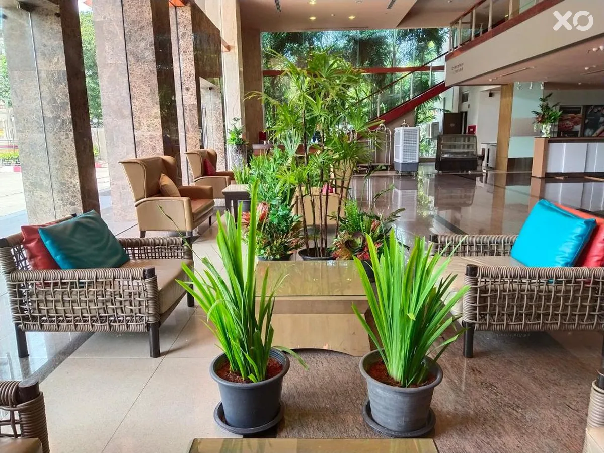 Grand Howard Hotel