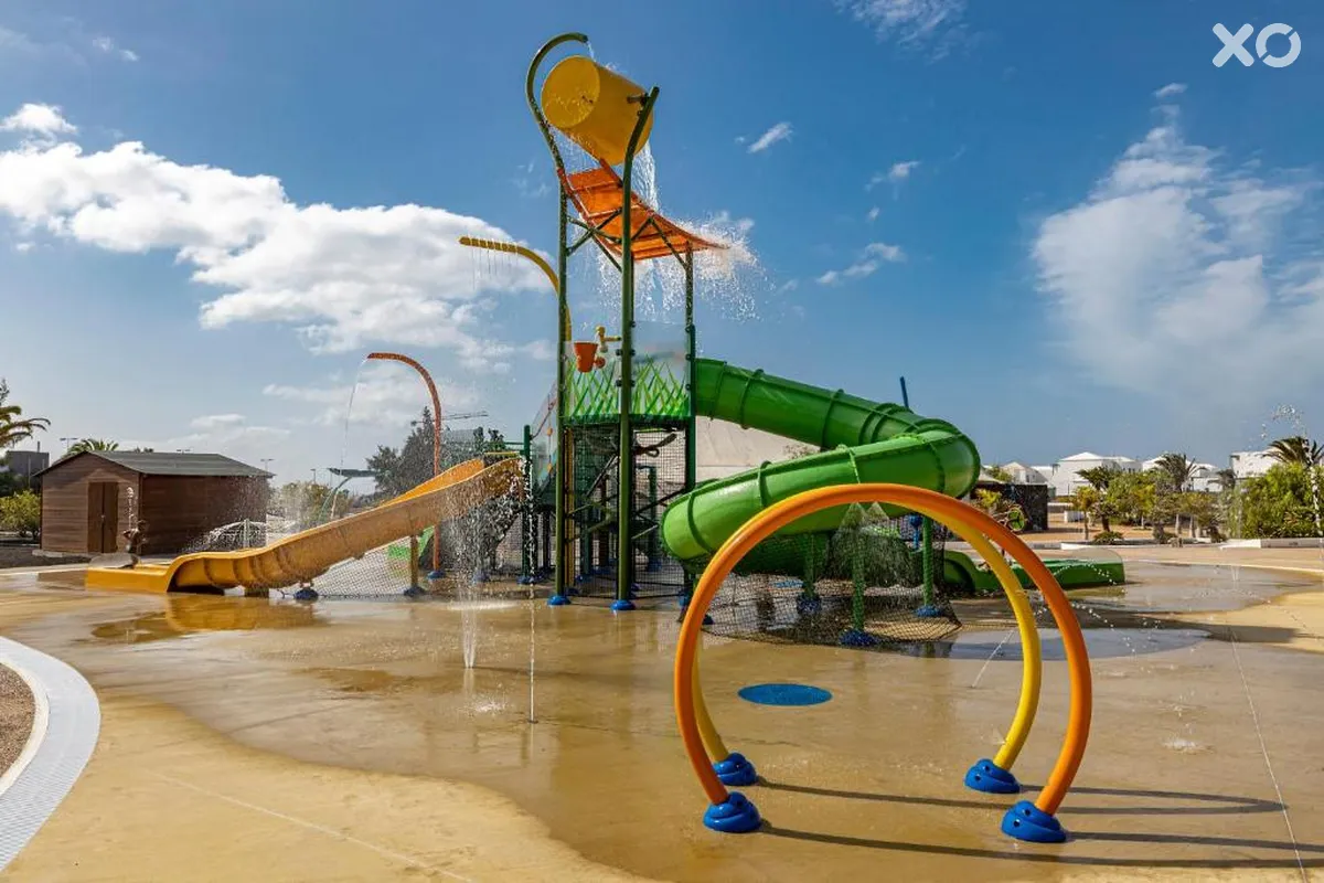 THB Tropical Island