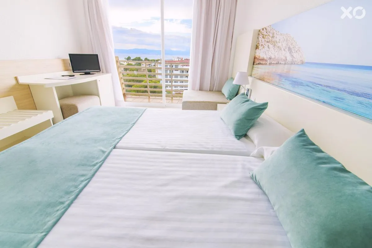 AzuLine Hotel Bahamas