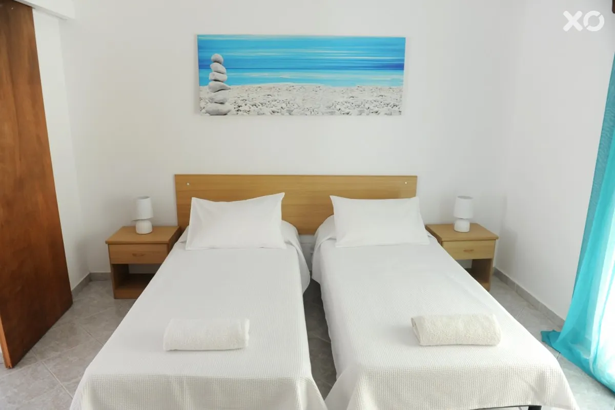 Ellia Hotel