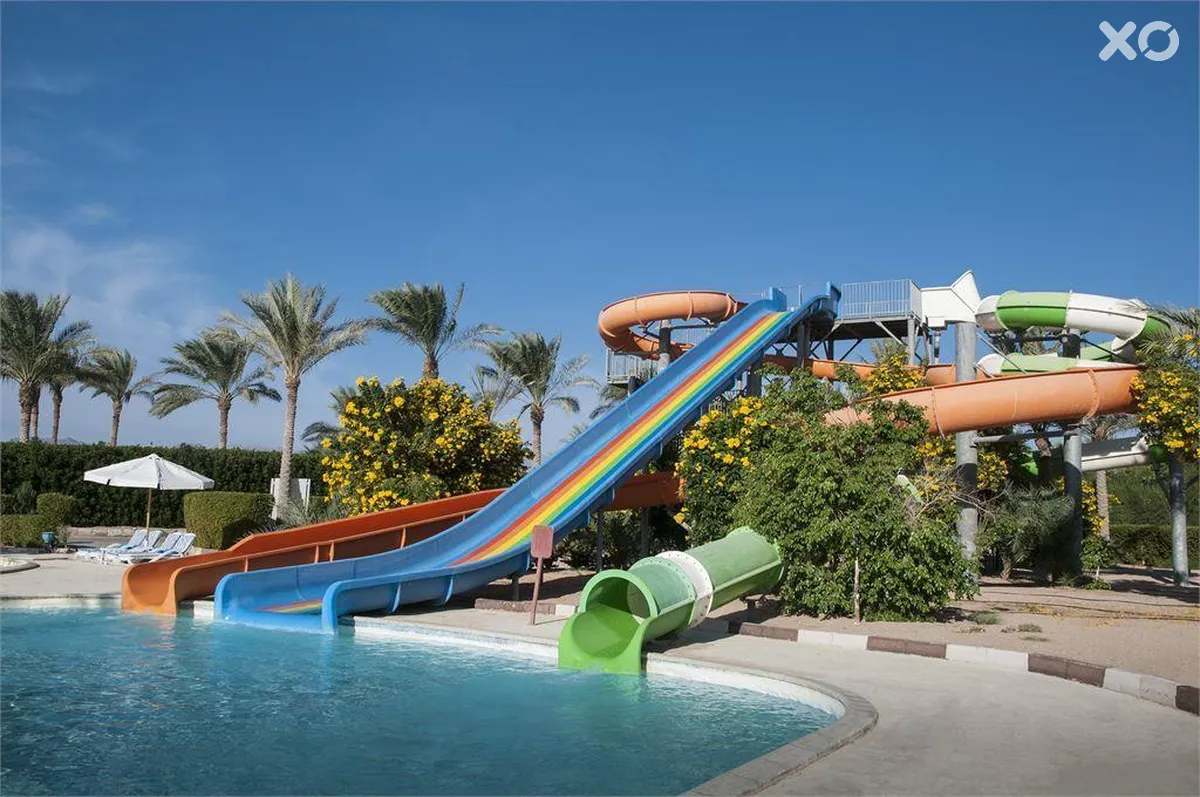 Continental Plaza Beach & Aqua Park Resort
