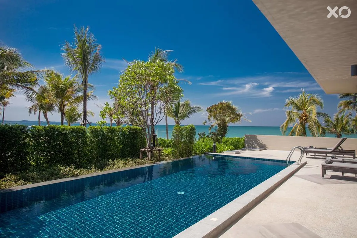 Le Meridien Khao Lak Resort & Spa