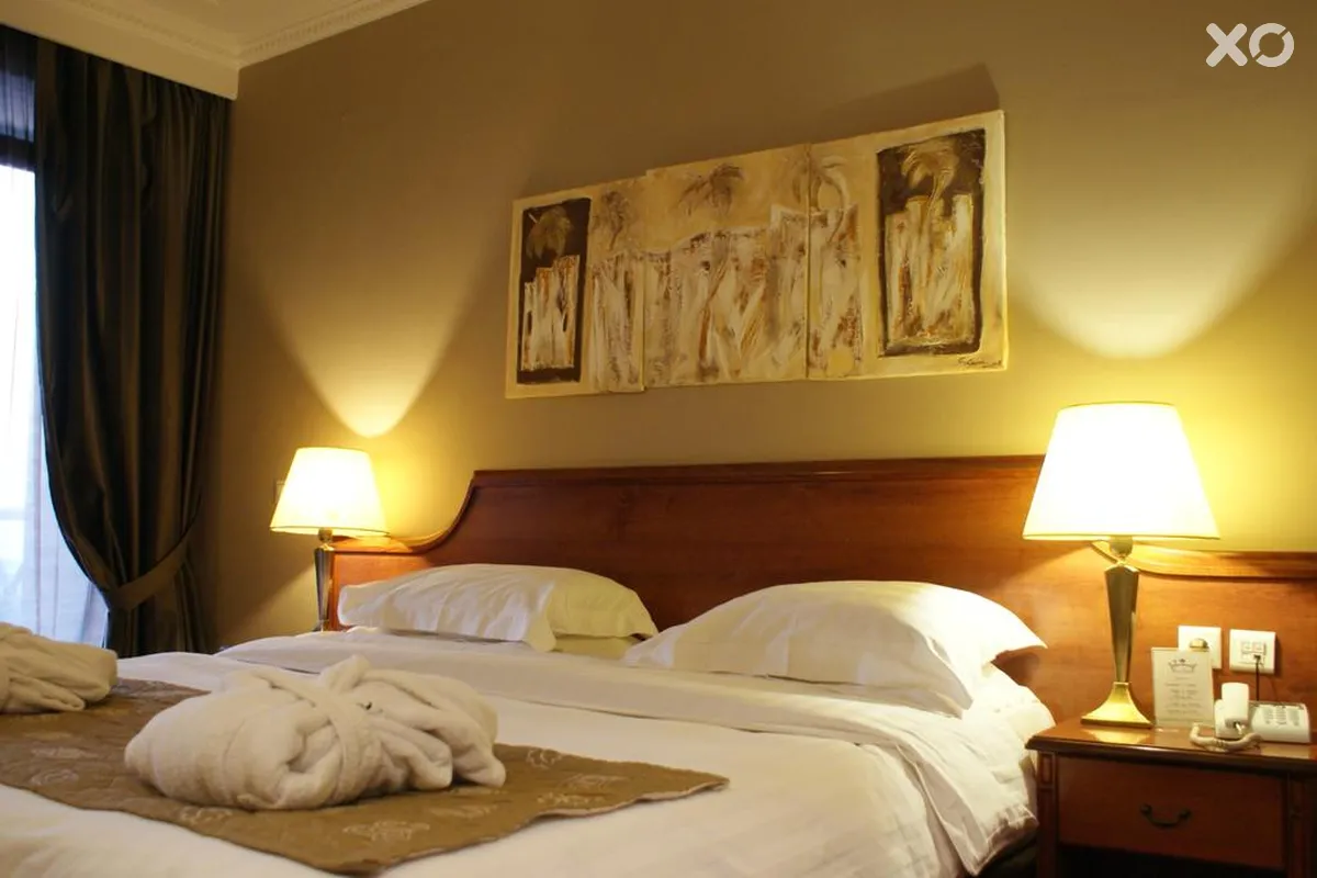 Royal Hotel