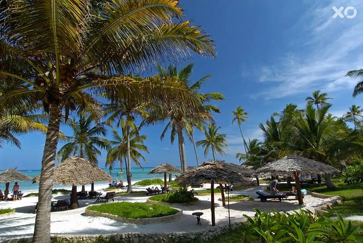 Breezes Beach Club & Spa