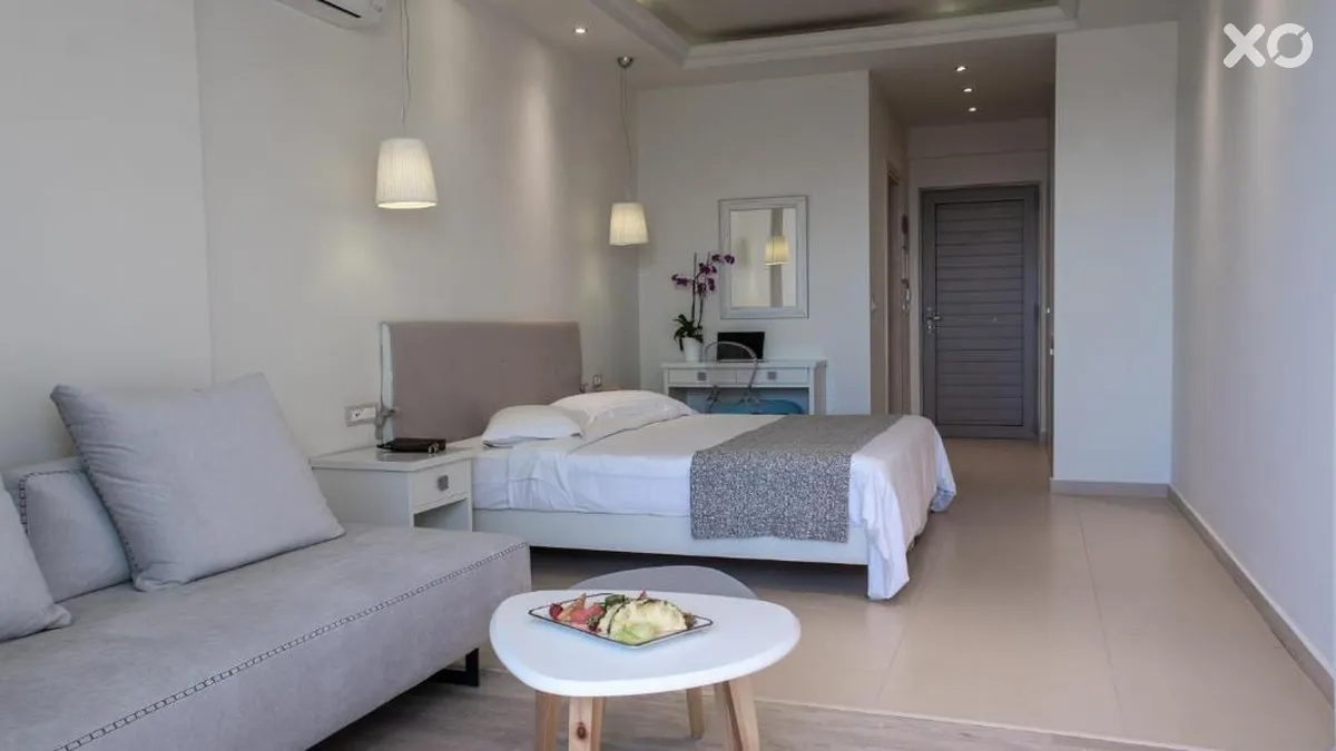 Iperion Beach Hotel