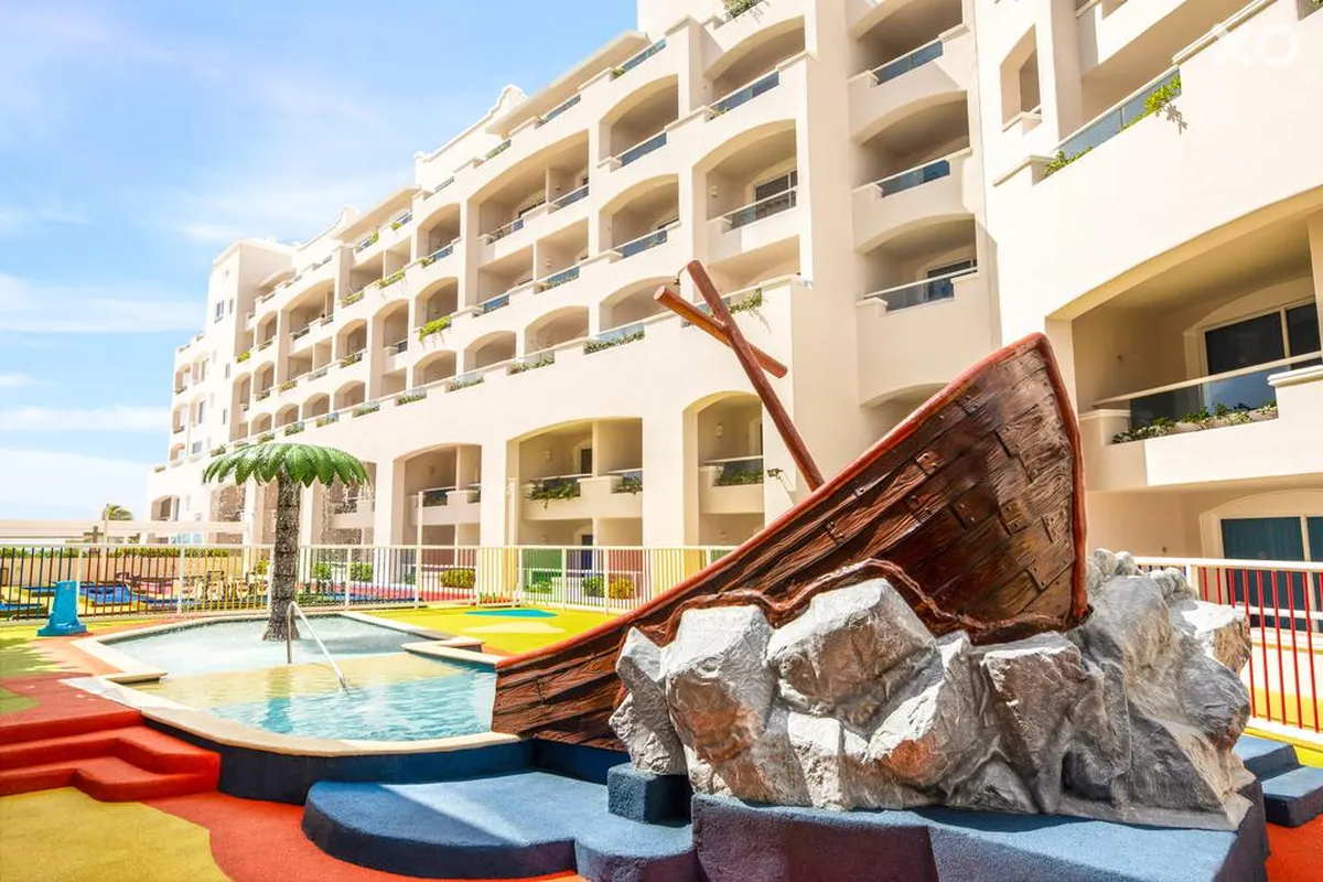 Wyndham Alltra Cancun
