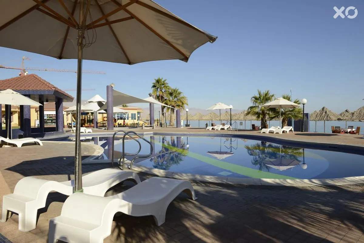 Royal Beach Hotel & Resort