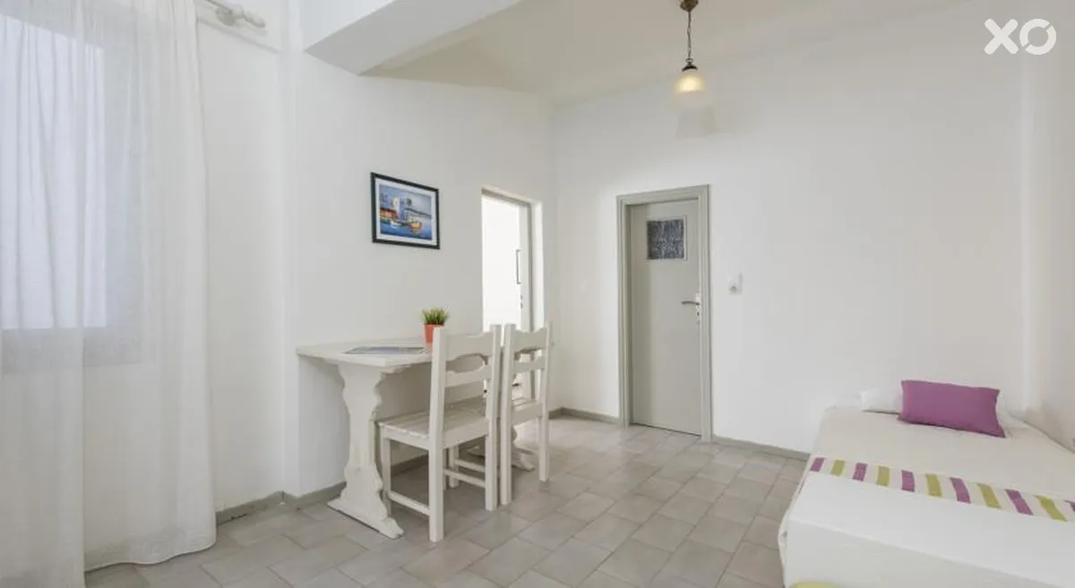 Nissos Thira