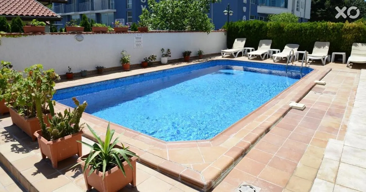 Riviera Hotel