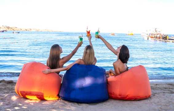 Курортна класика Шарма! Пляж поруч, розваги щовечора й м’який клімат