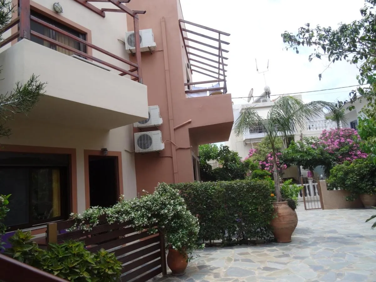 Lito Apartments