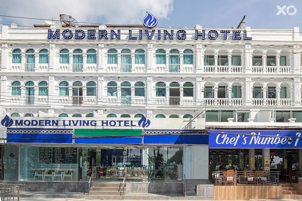 Modern Living Hotel