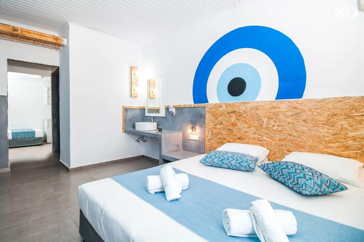 Tinas Plus Hotel