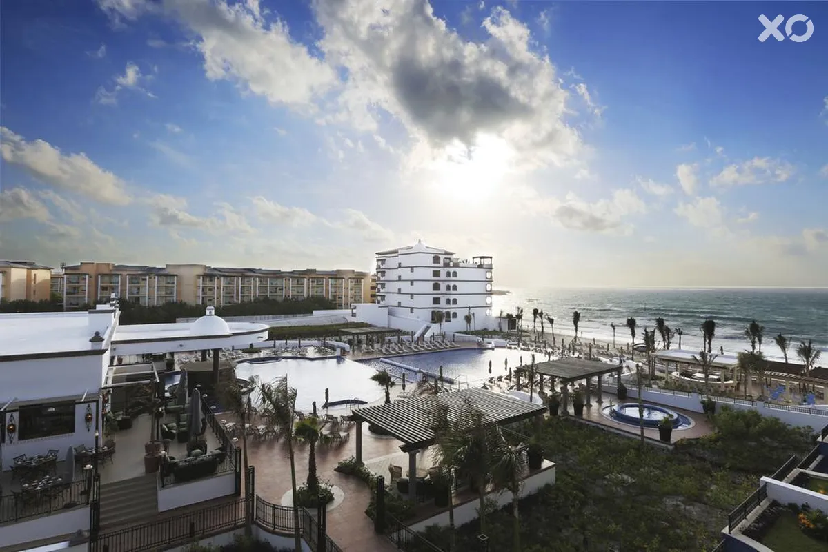 Grand Residences Riviera Cancun