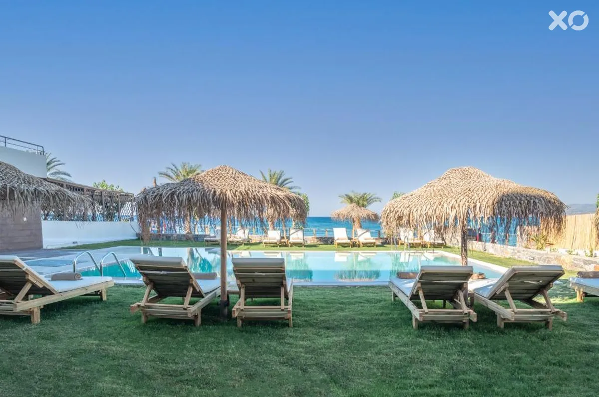 Golden Bee Lifestyle Hotel