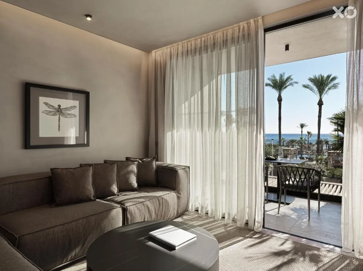 Ammades All Suites Beach Hotel