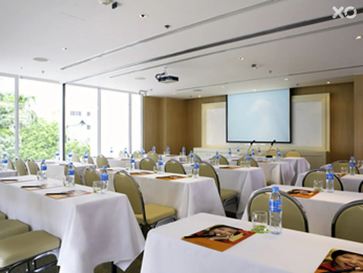 Ibis Bangkok Sathorn
