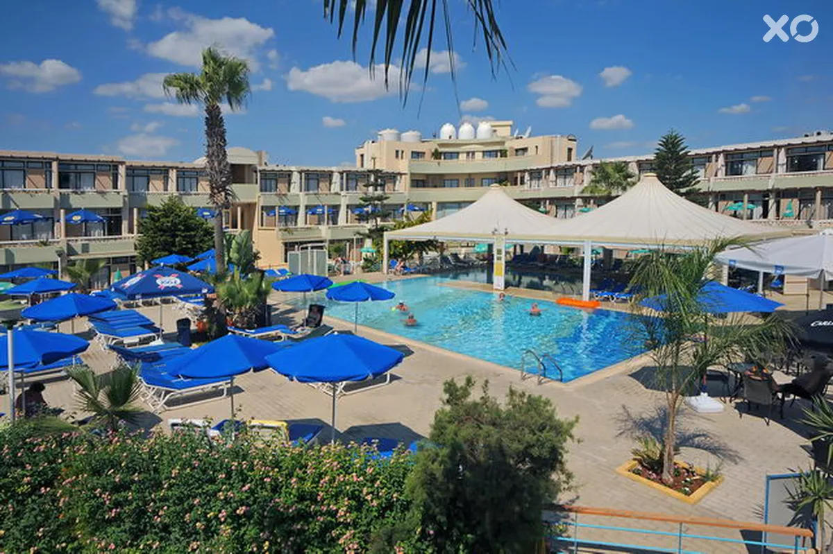 Limanaki Beach Hotel