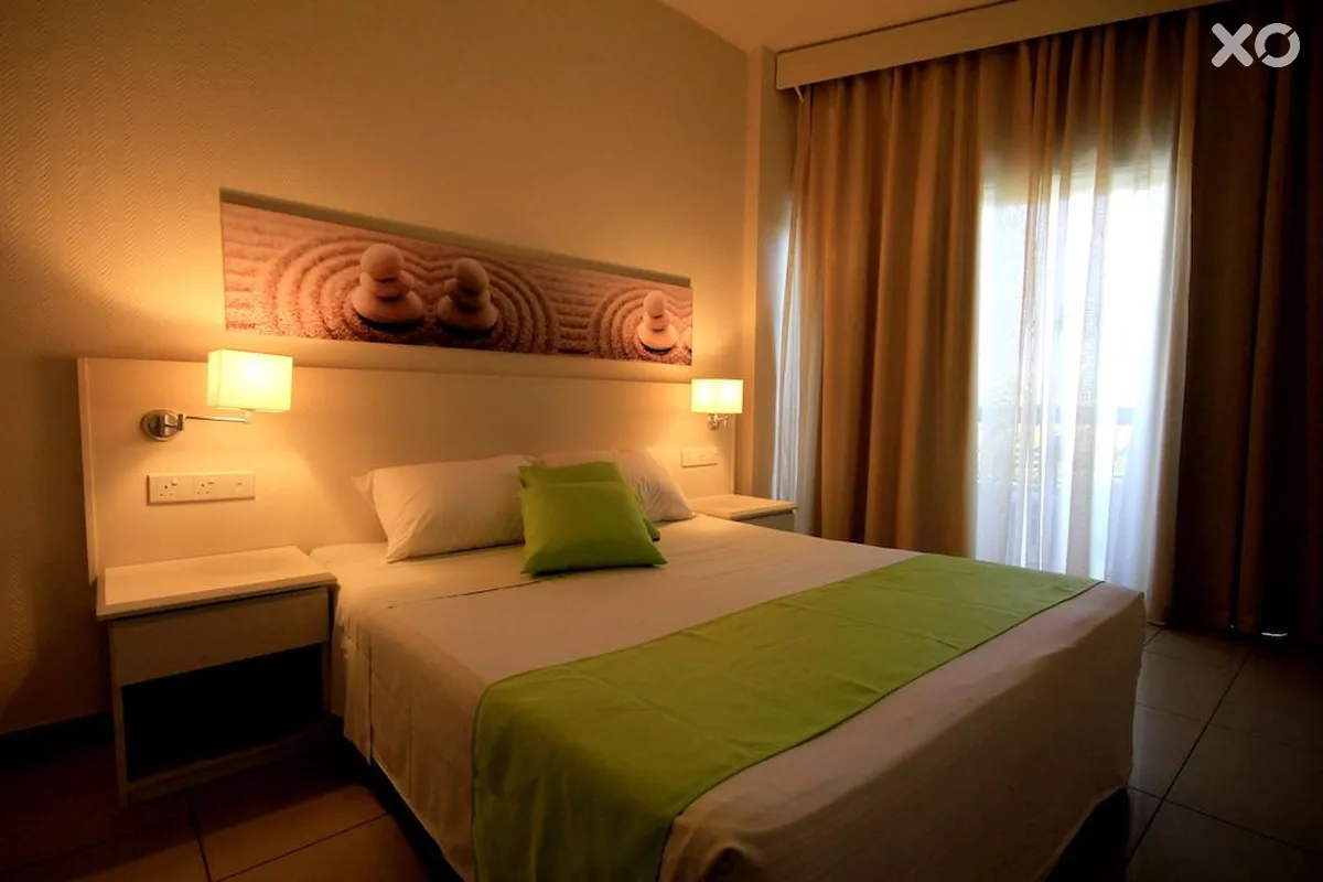 Papouis Protaras Hotel