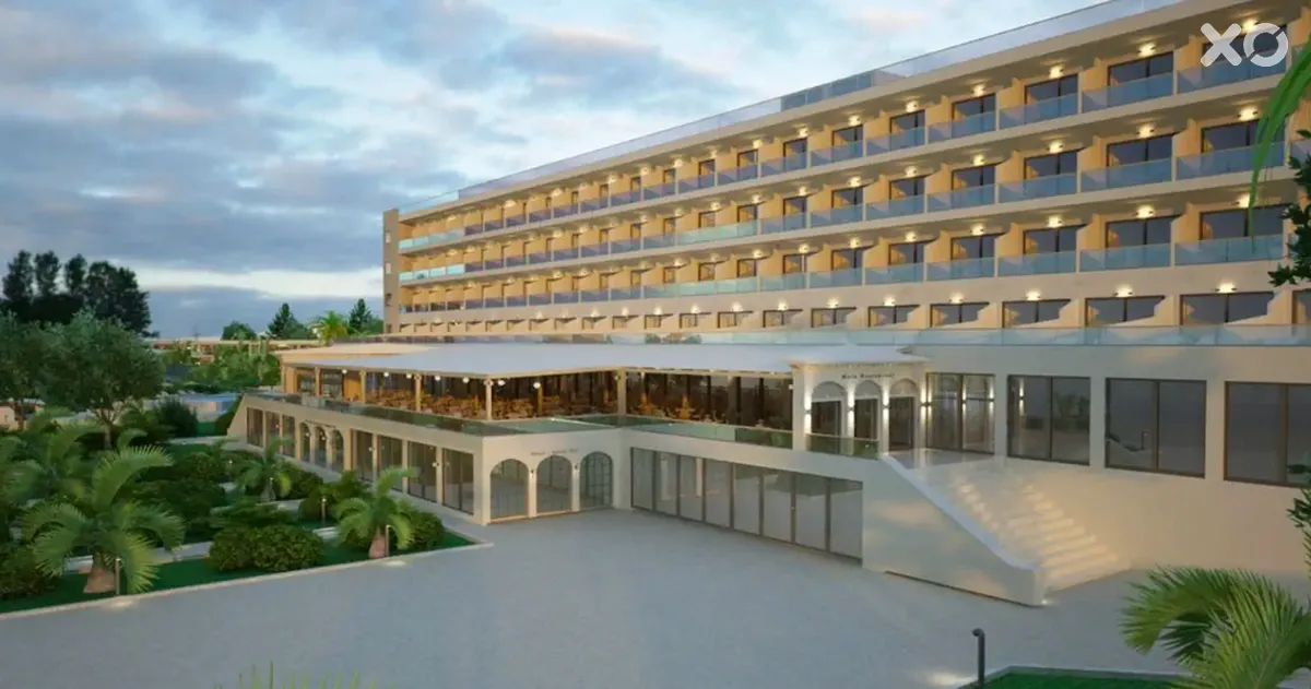 Ninos Grand Beach Hotel & Resort