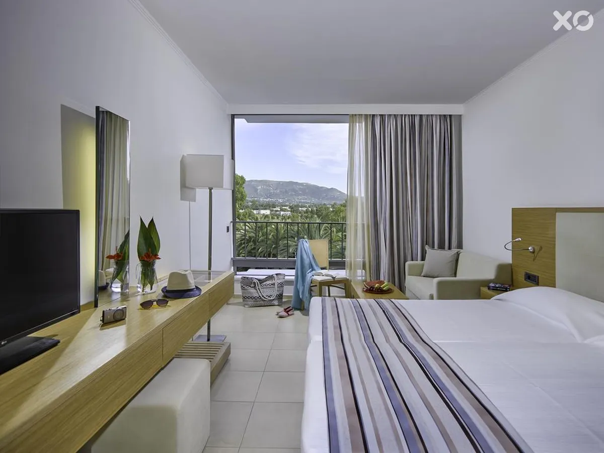 Caravia Beach Hotel